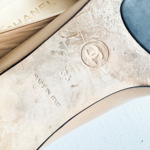 Vintage Chanel Two Tone White Beige Leather Loafers 36 - Picture 15 of 15